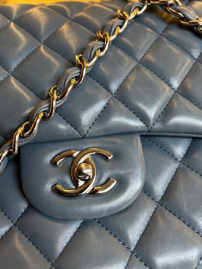 Chanel Double Flap Jumbo Azul
