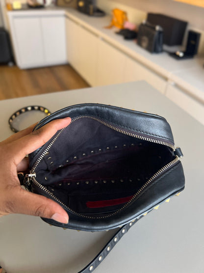 Valentino Garavani Rockstud Camera bag Preta