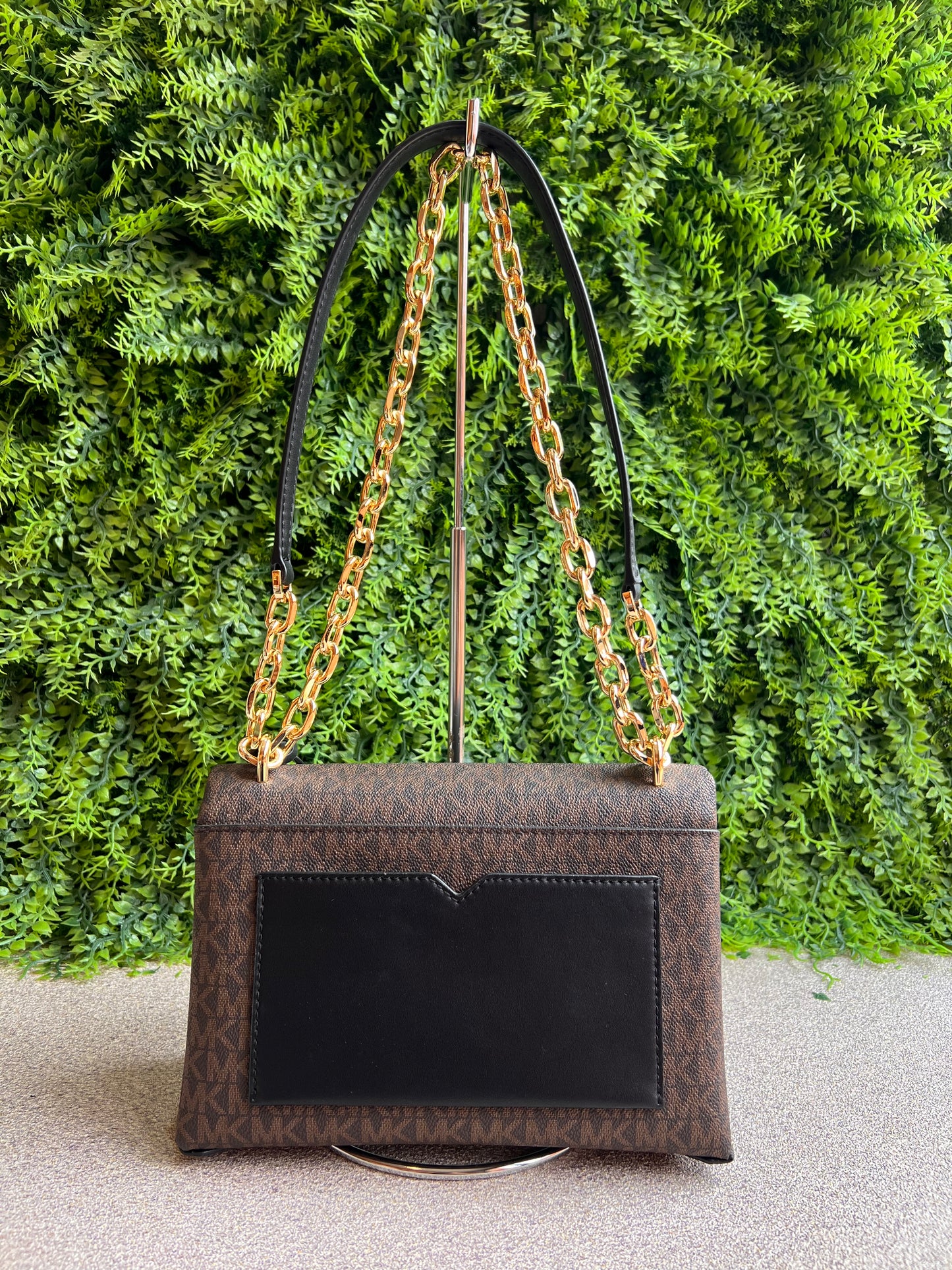 Michael Kors Monograma Lock
