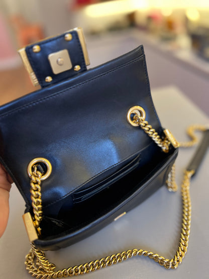 Fendi Mini Baguette Chain Preta
