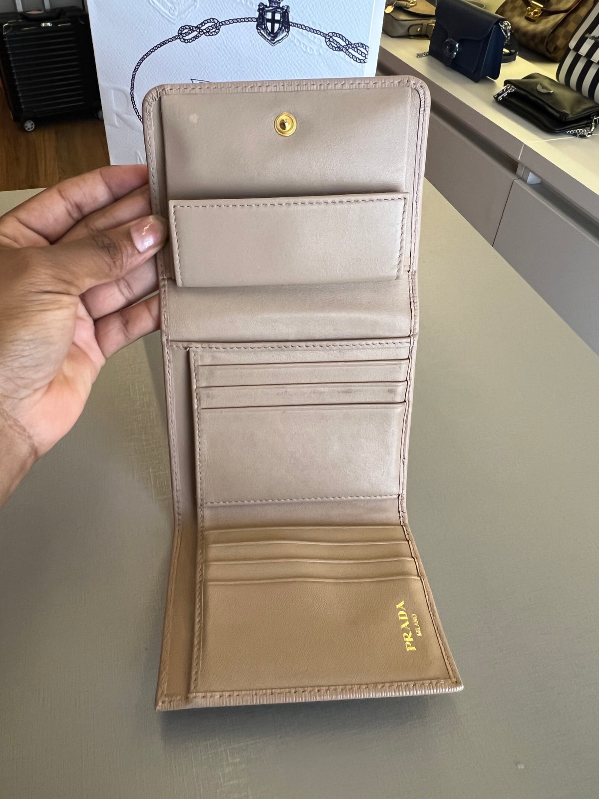 Carteira Prada Mini Nude
