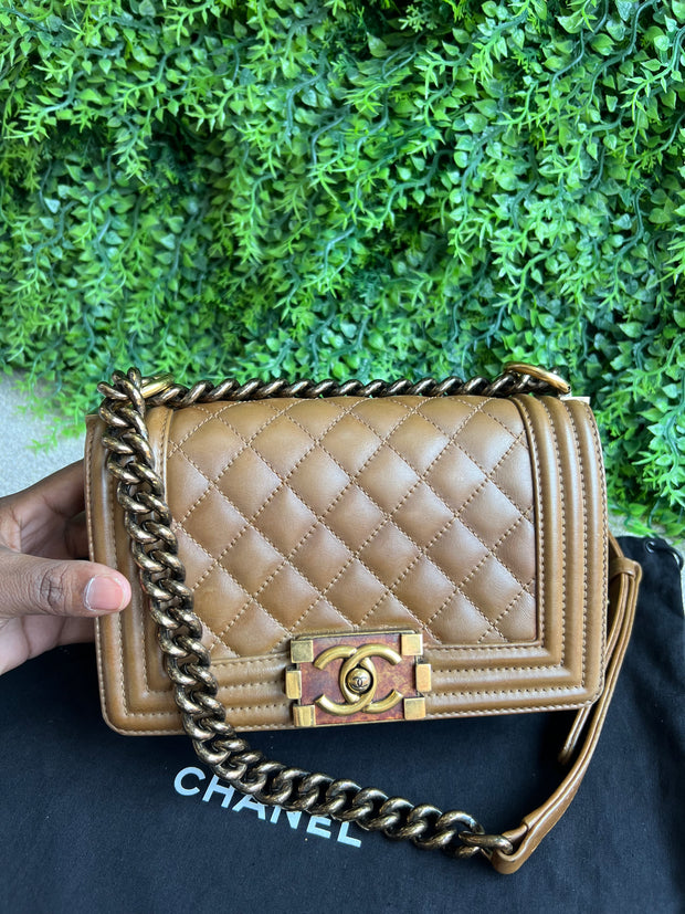 Chanel Boy Small Caramelo