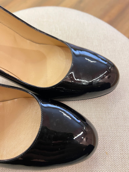 Salto Louboutin Verniz Preto