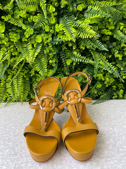Sandália Gucci Couro Marrom