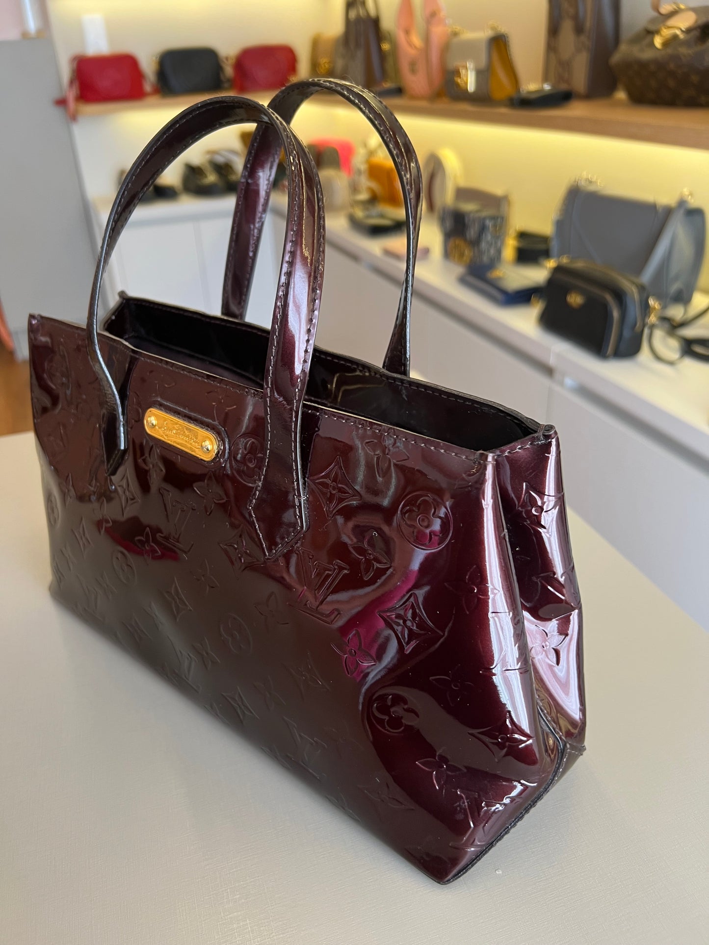 Louis Vuitton Verniz Wilshire