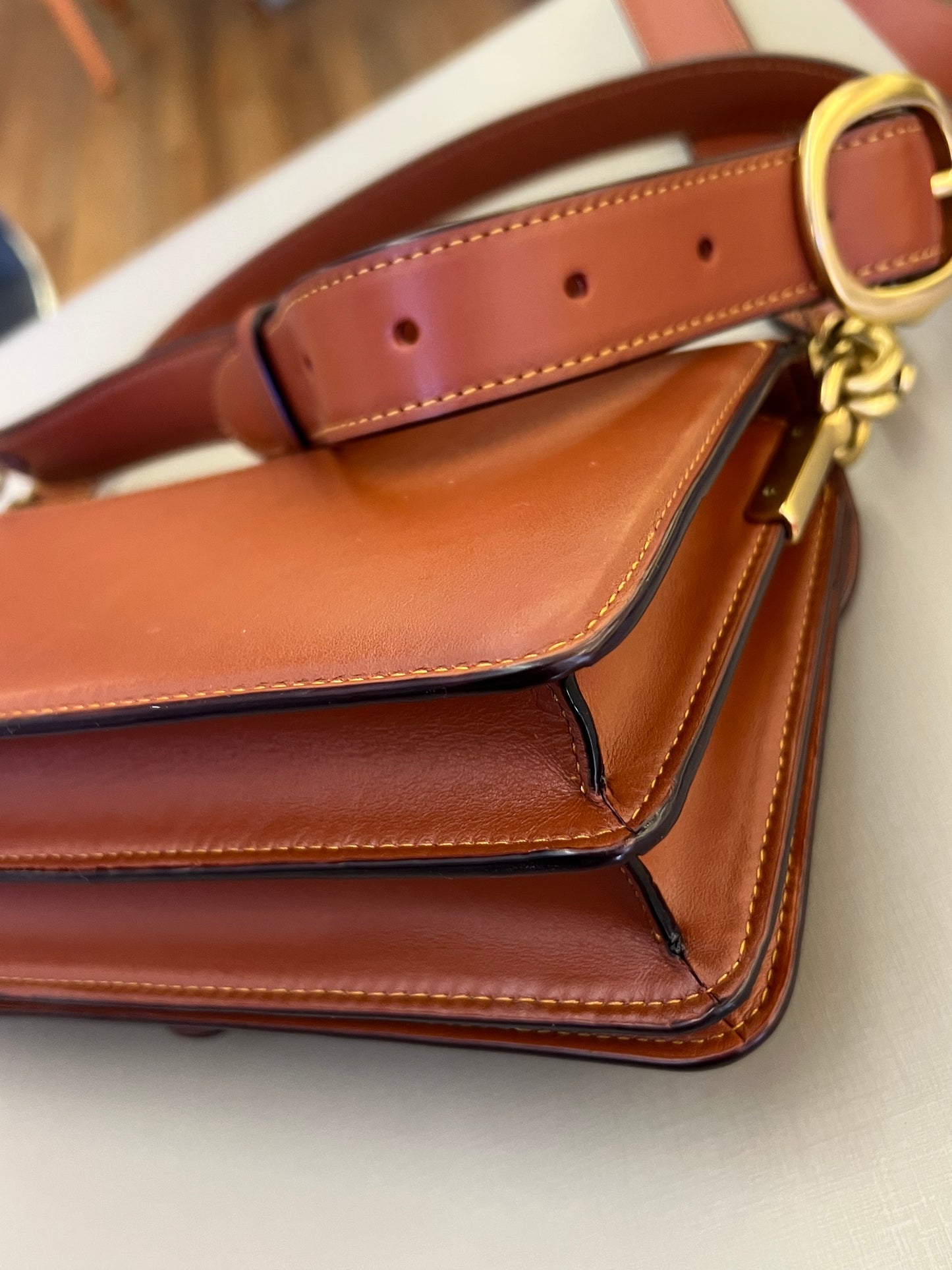 Coach Tabby 20 Signature