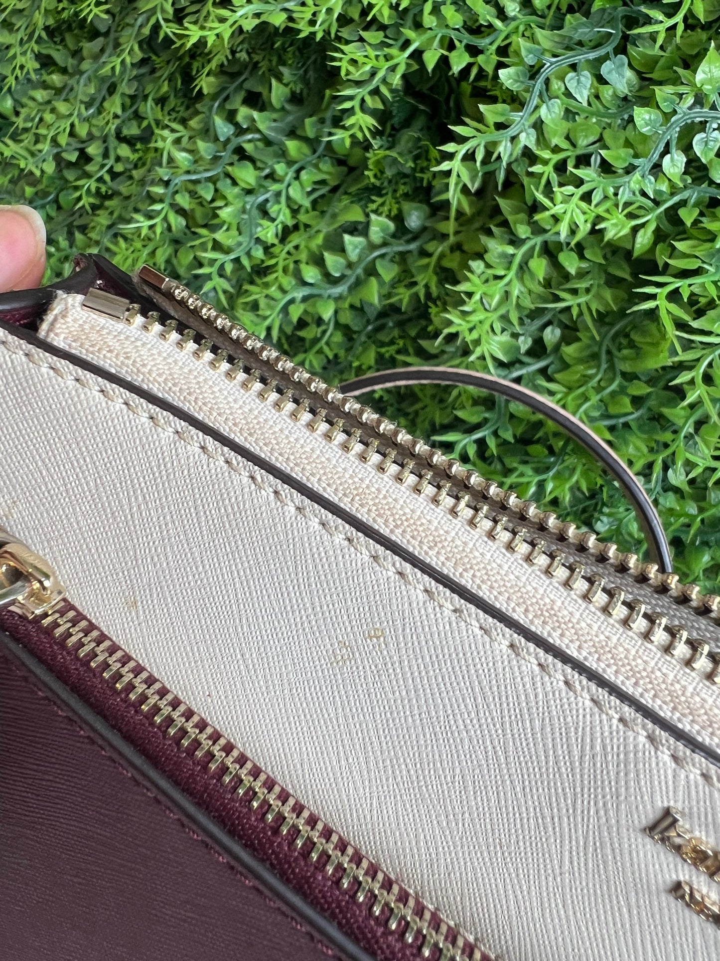 Kate Spade New York Cameron Roxa