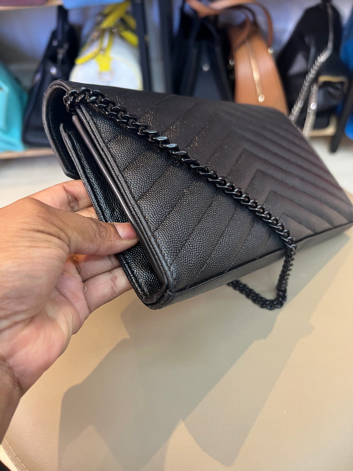 Saint Laurent Cassandre em Matelassê Preto