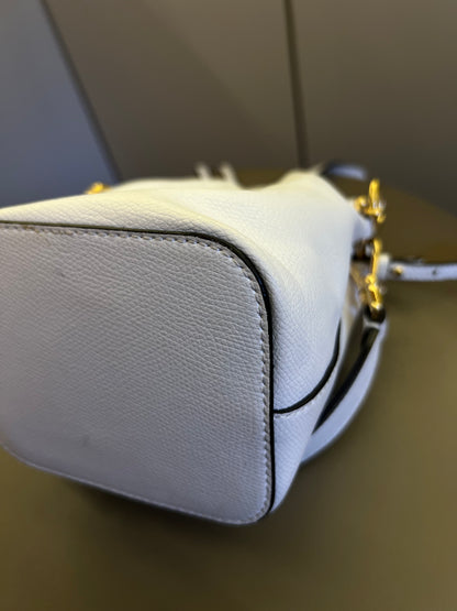 Fendi Mon Tresor Bucket Branca