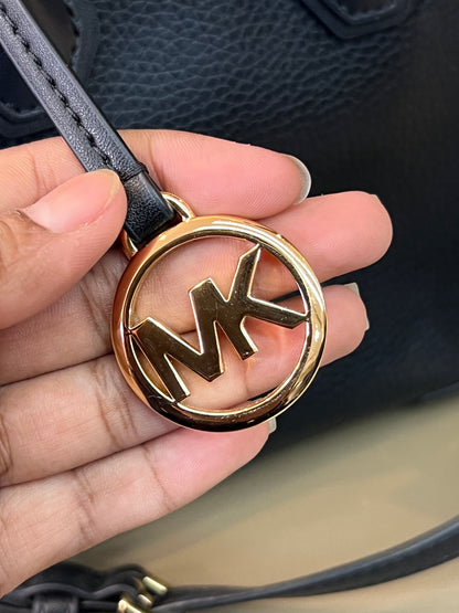 Michael Kors Mercer em Couro Preto