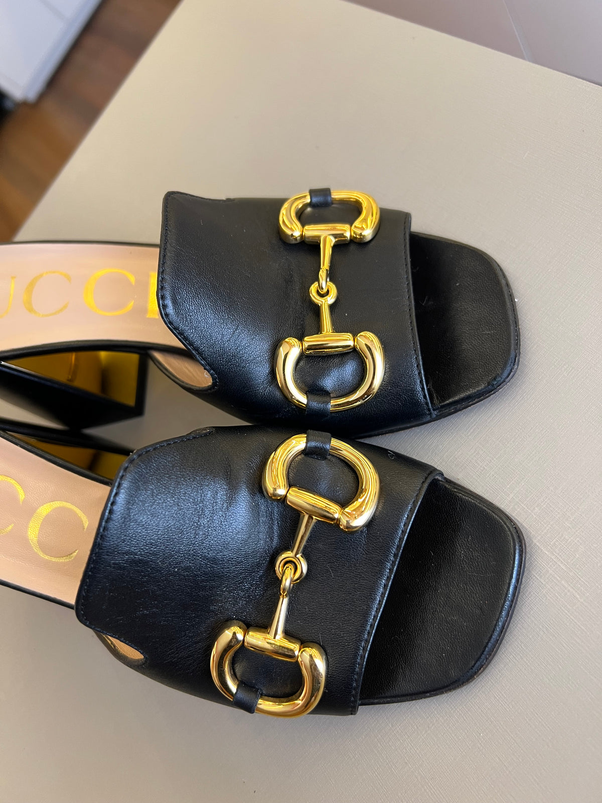 Sandália Gucci Horsebit Preta