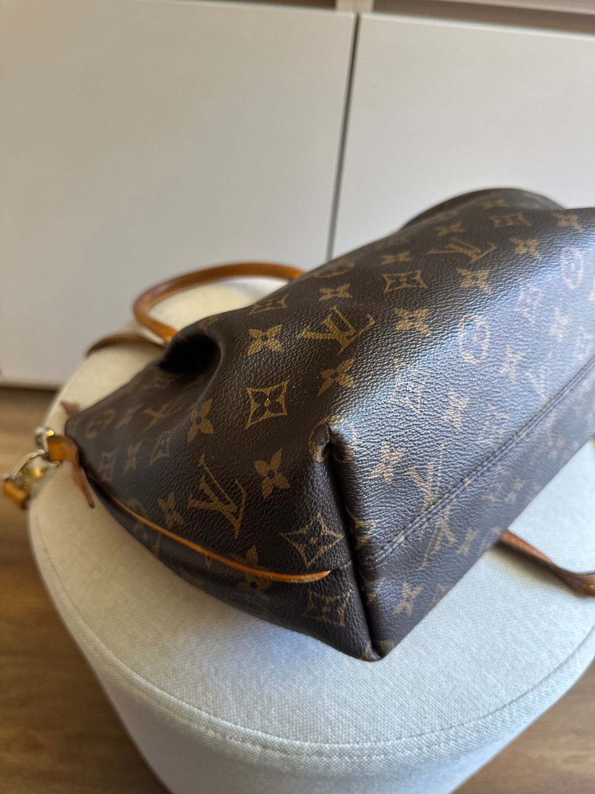 Louis Vuitton Turenne Monograma