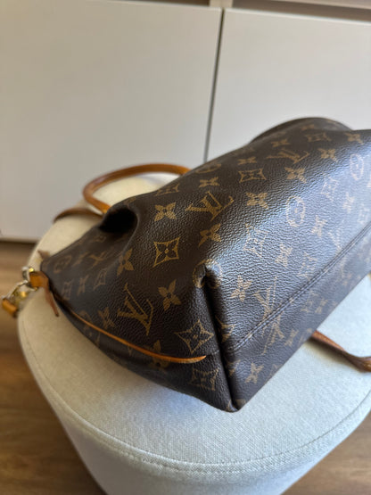 Louis Vuitton Turenne Monograma