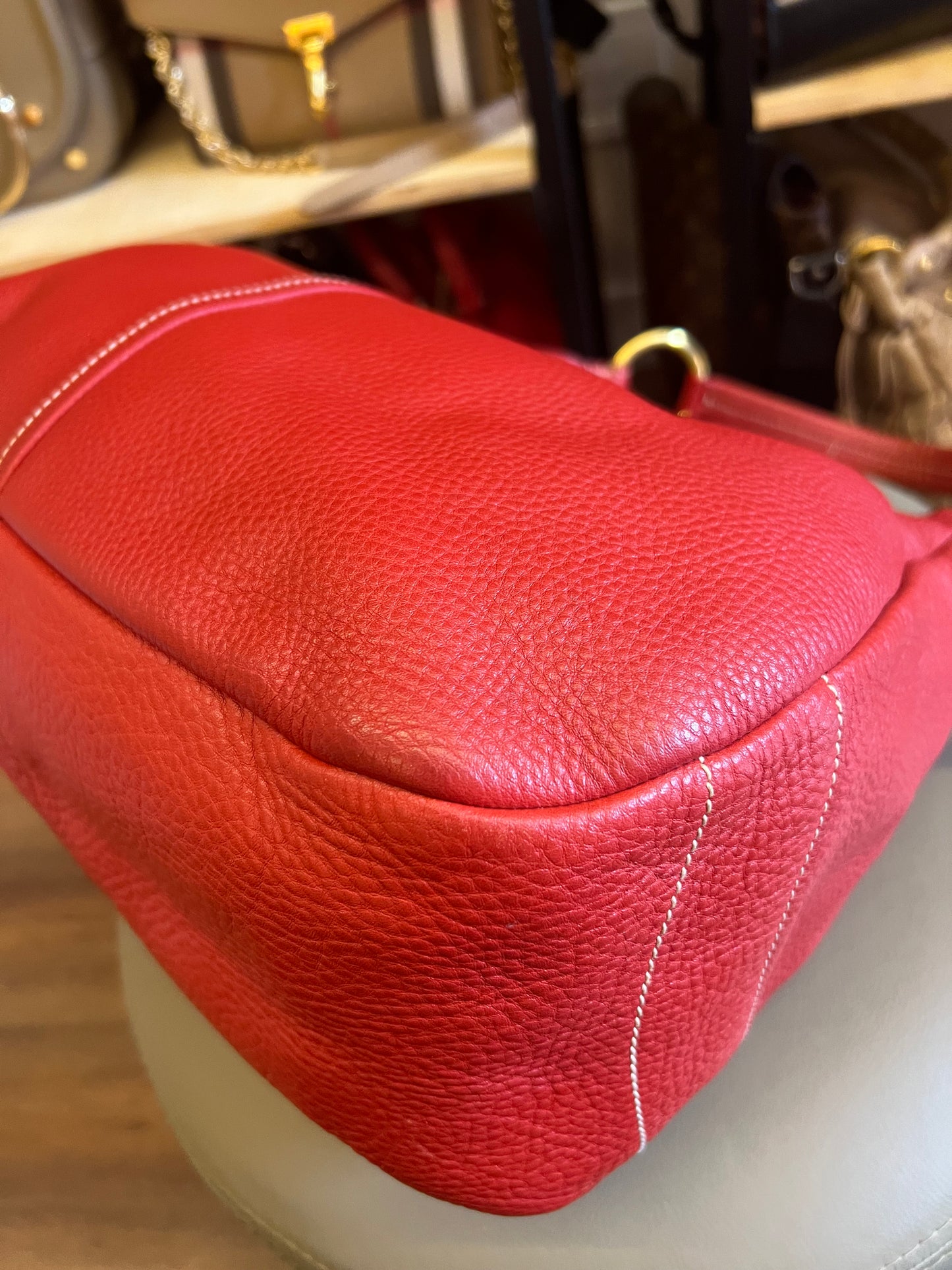 Prada Vitello Shoulder Vermelha