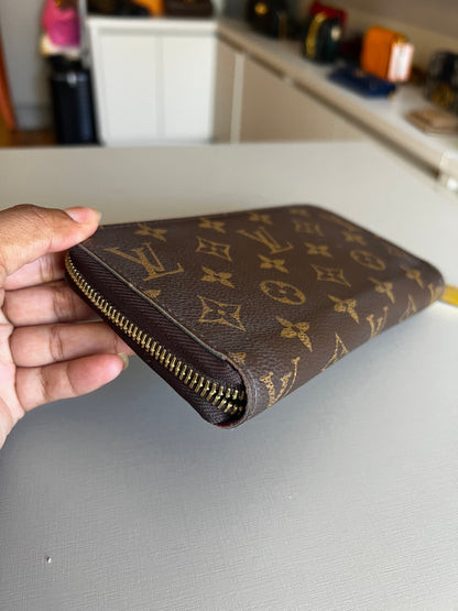 Carteira Louis Vuitton Monograma