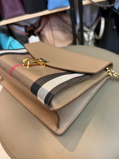 Burberry Macken Check Nude