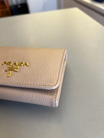 Carteira Prada Mini Nude