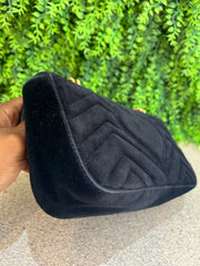 Gucci Marmont Veludo Preta
