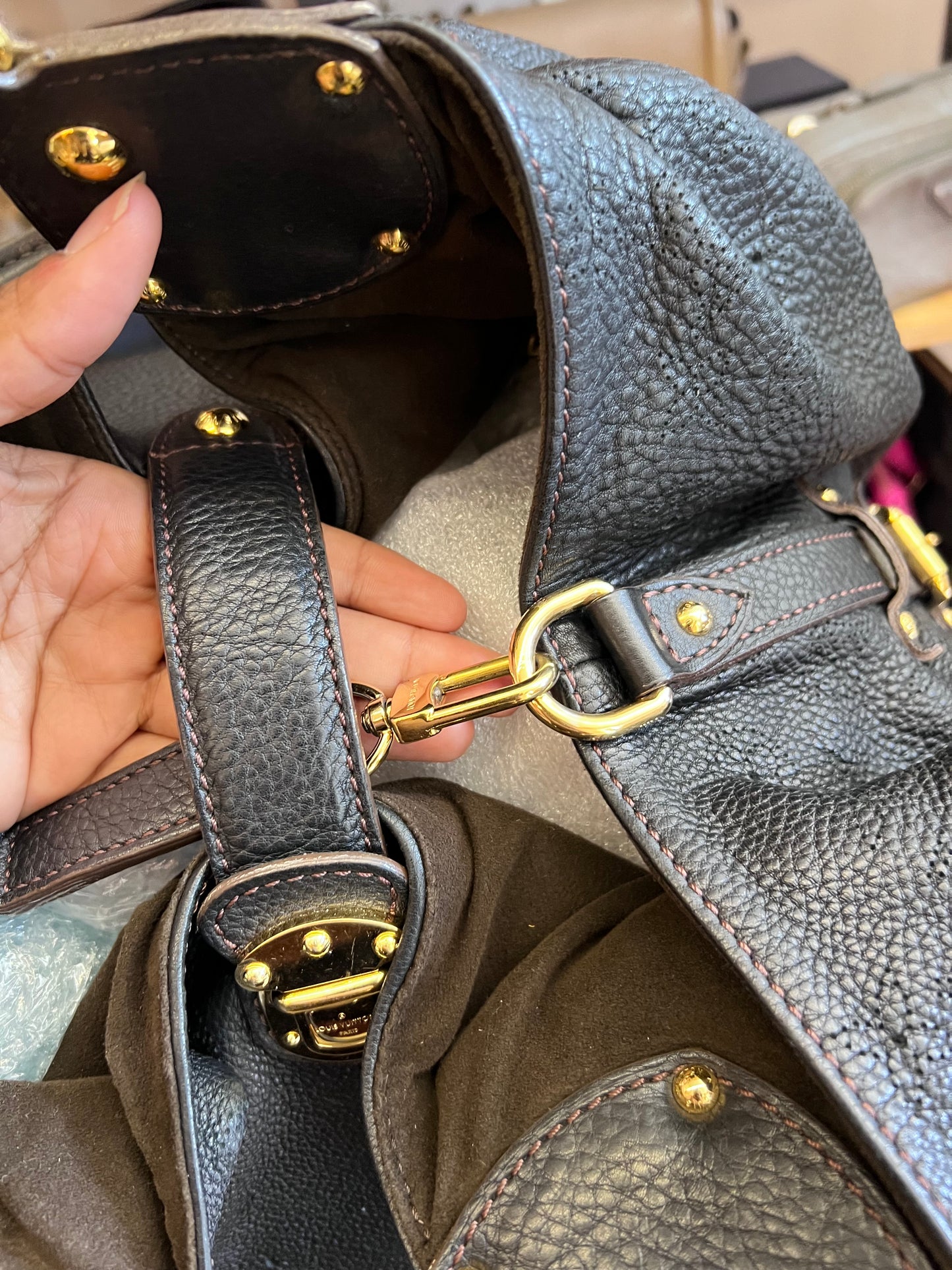 Louis Vuitton Mahina Large Preta