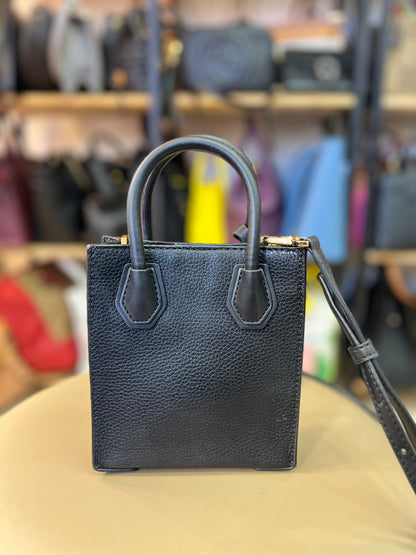 Michael Kors Mercer em Couro Preto
