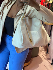 Louis Vuitton Artsy MM Couro branco