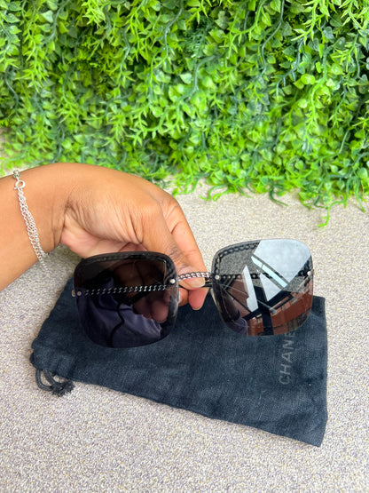 Óculos de Sol Chanel Quadrado