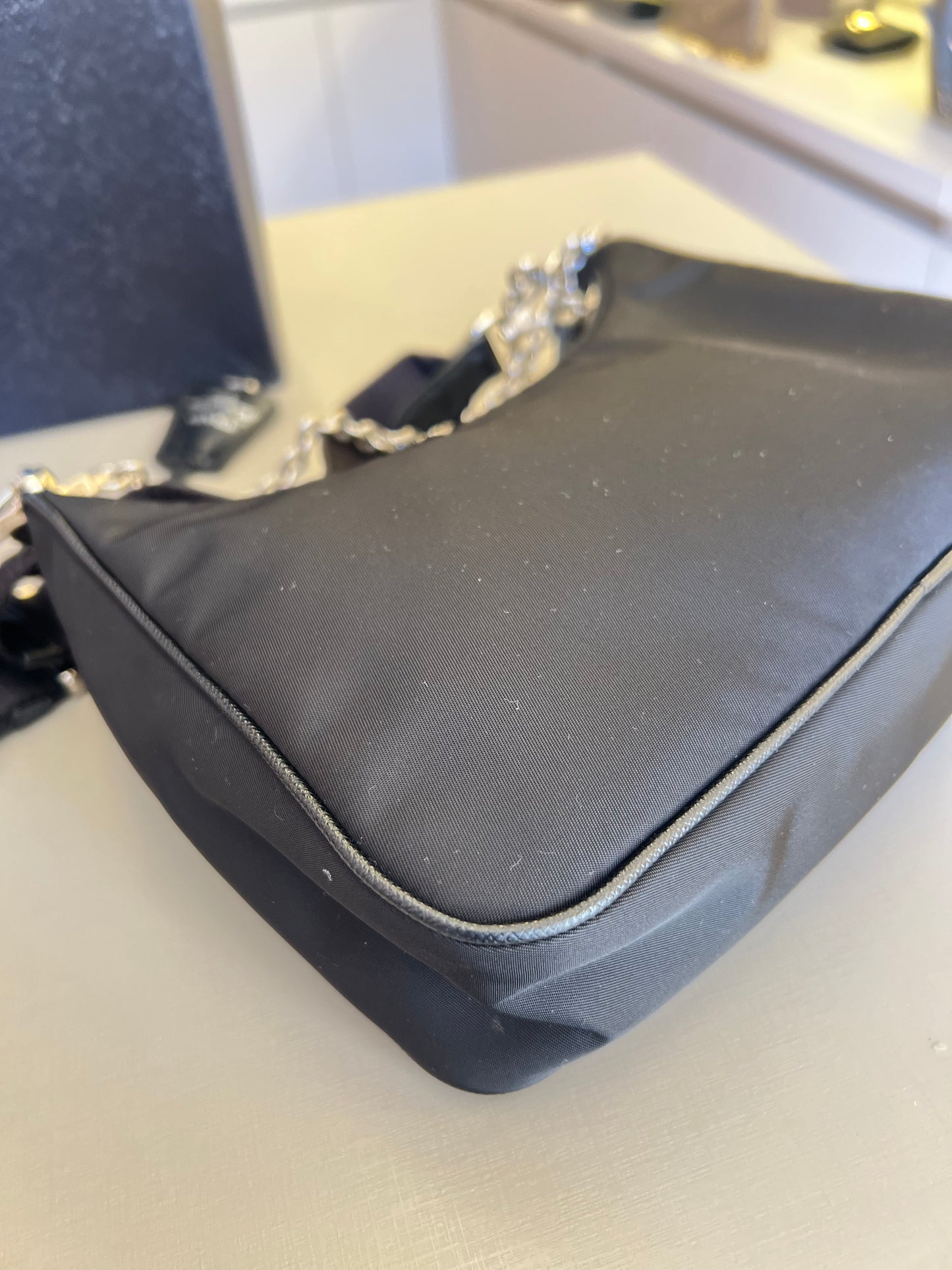 Prada Reedition Nylon Preta