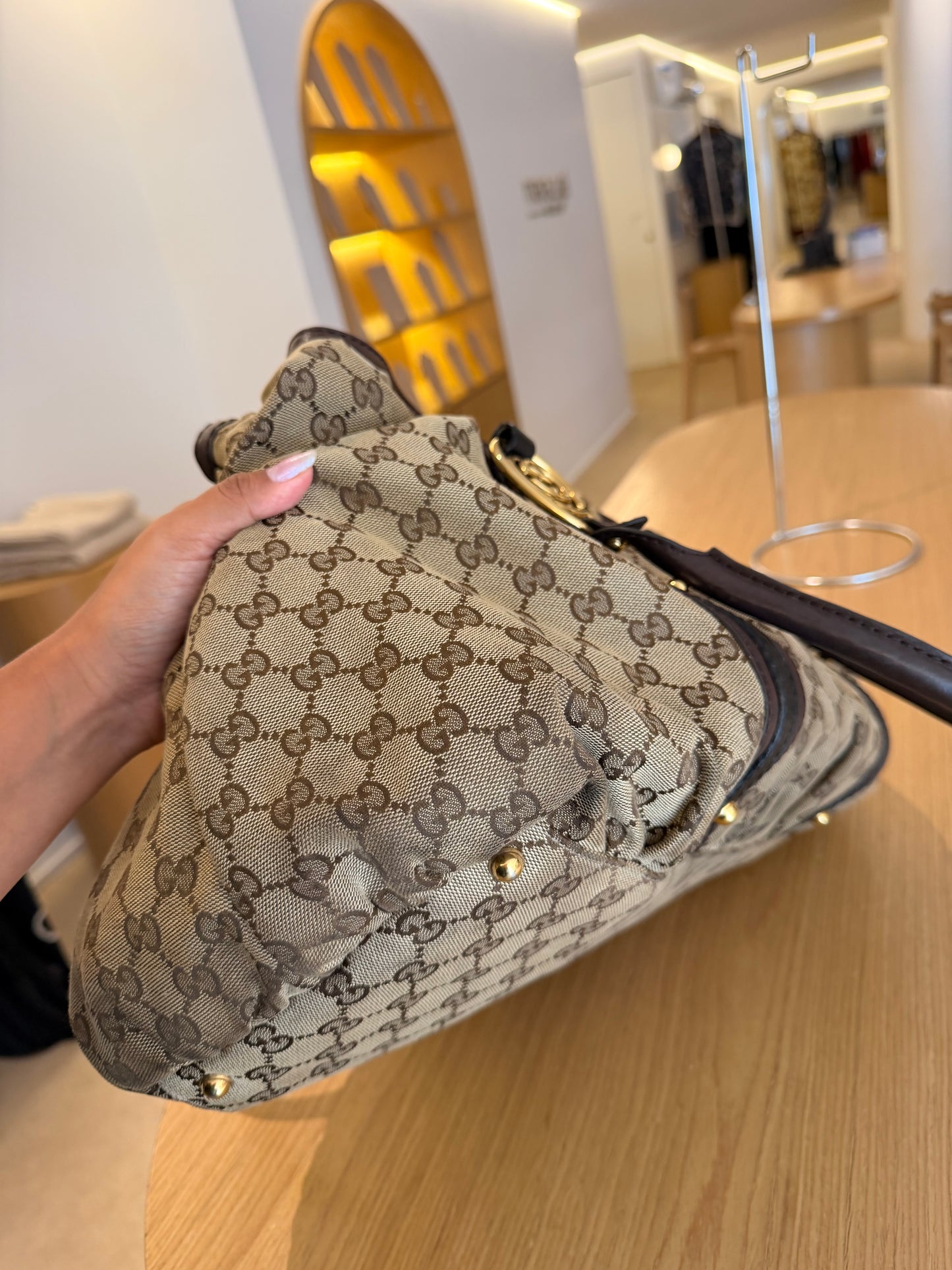 Gucci Sukey Monograma