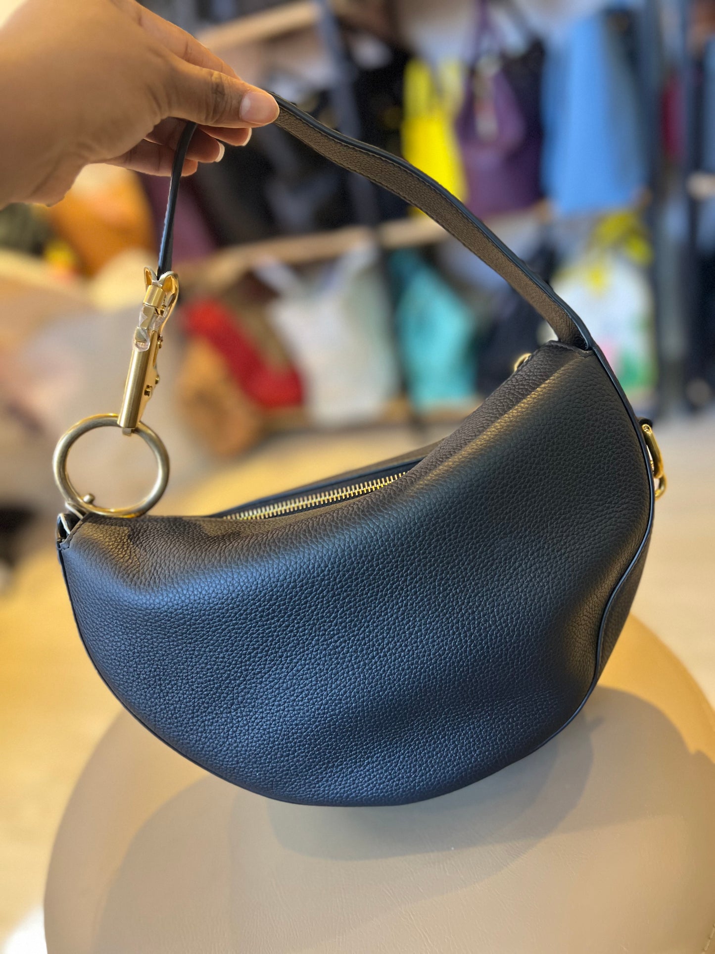 Burberry Knight Arc Leather Shoulder Preta