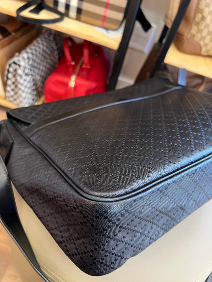 Gucci Messenger Couro Preta