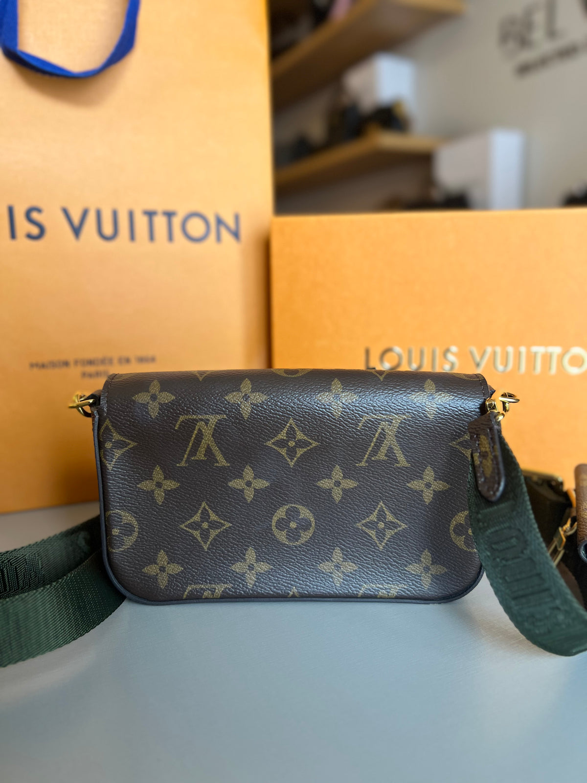 Louis Vuitton Felicie Strap Monograma