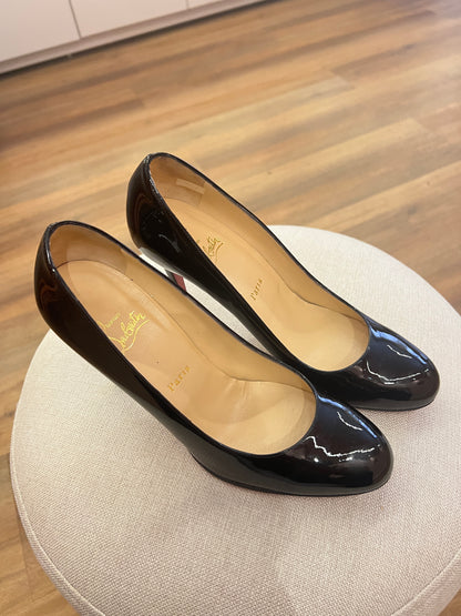 Salto Louboutin Verniz Preto