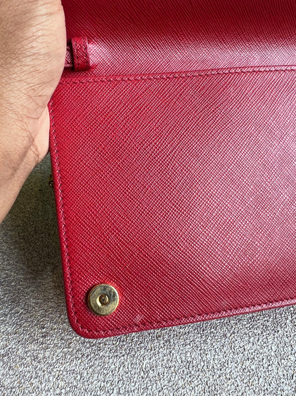 Prada Monograma Chain Vermelha