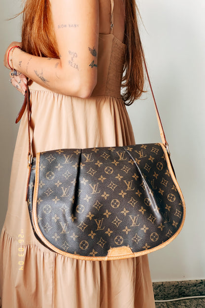Louis Vuitton Monograma Menilmontant MM