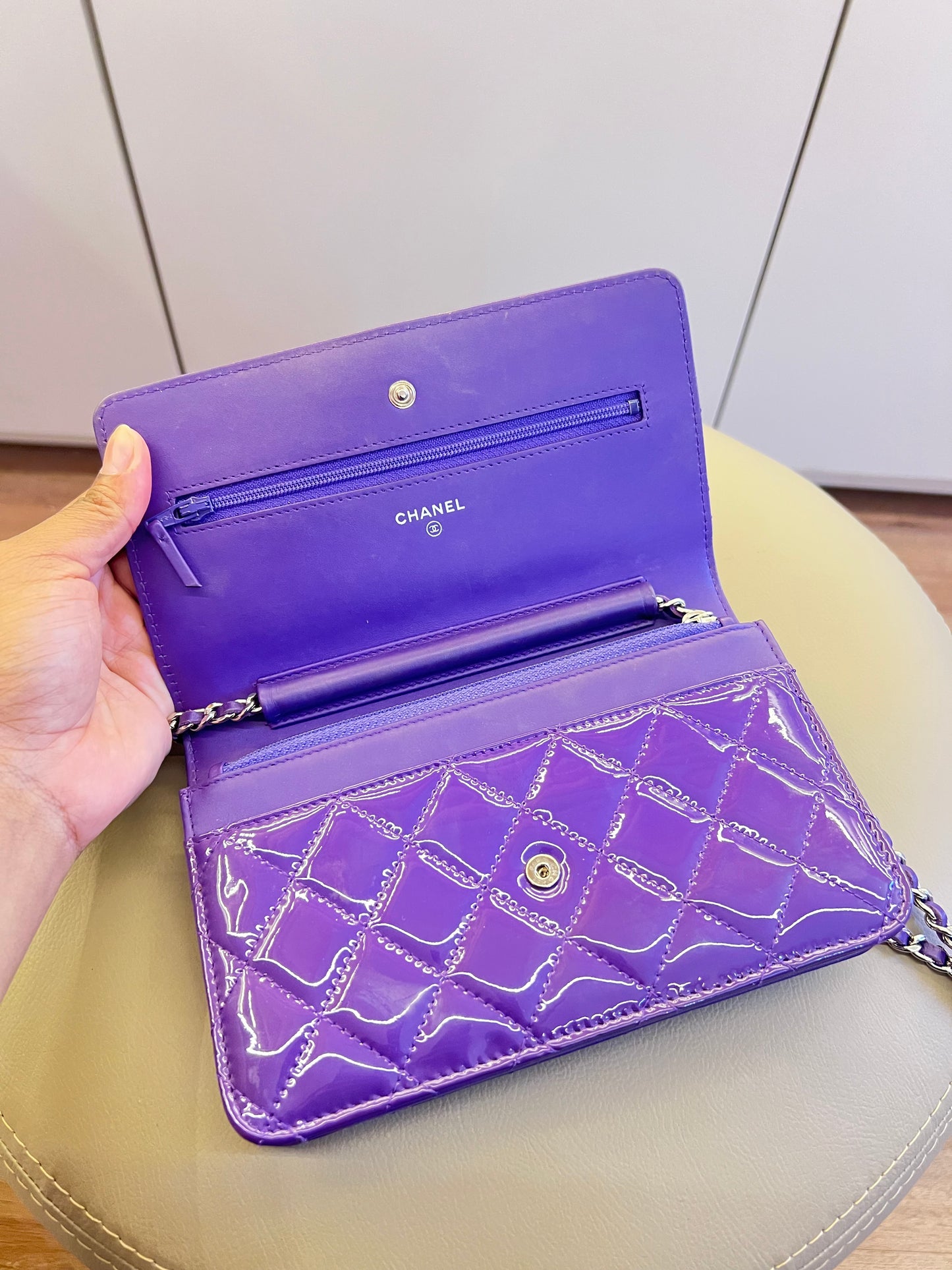 Chanel Woc Roxa Verniz