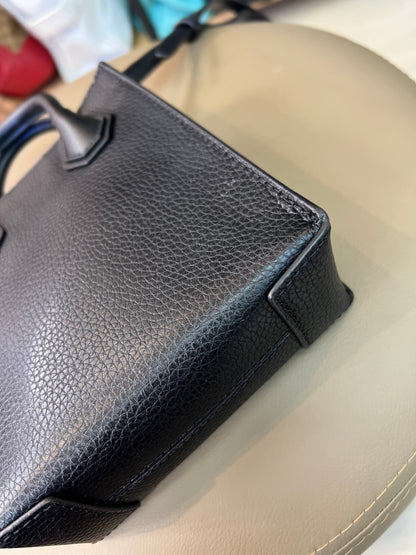 Michael Kors Mercer em Couro Preto