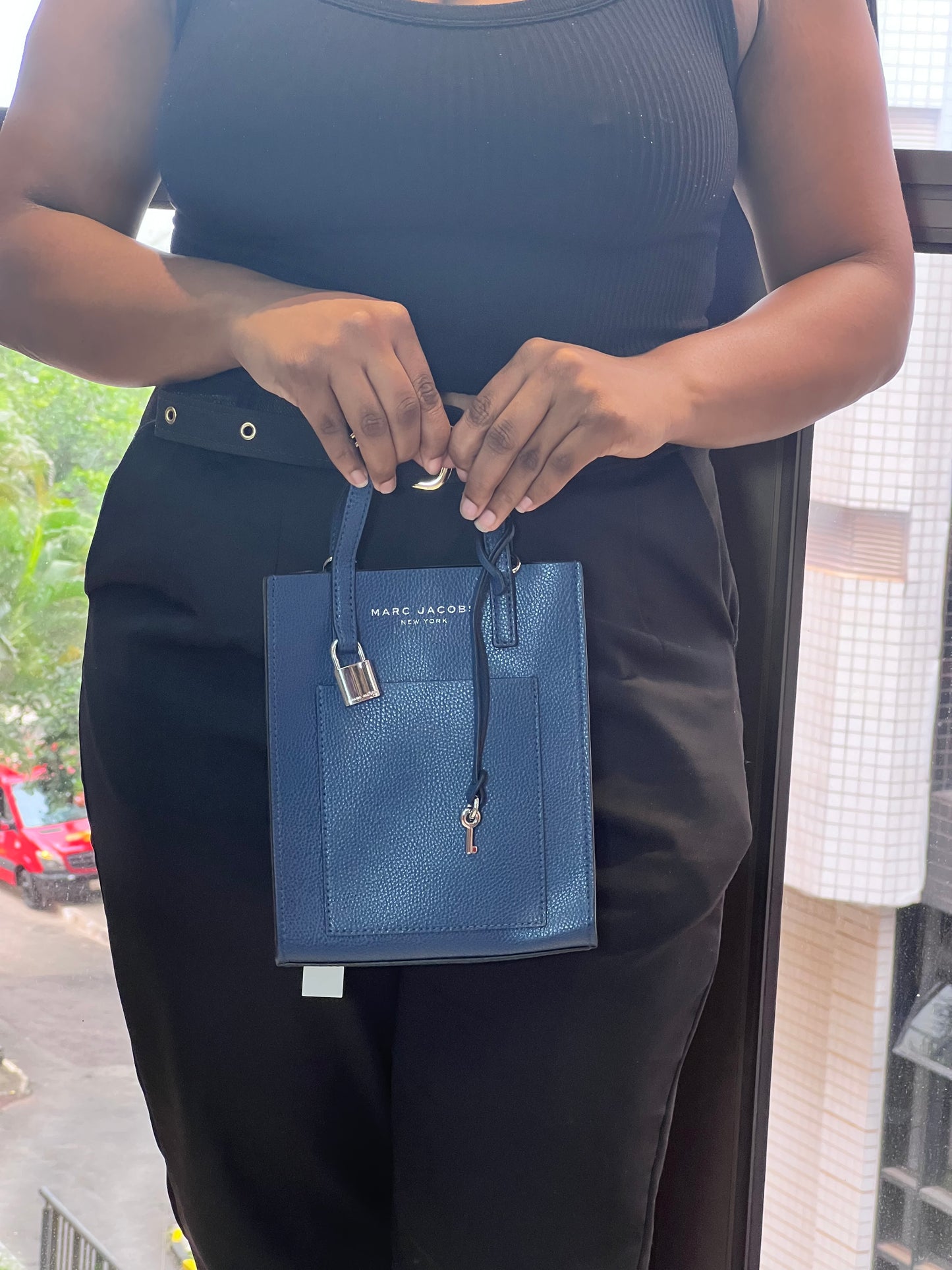 Marc Jacobs Grind Romã Azul