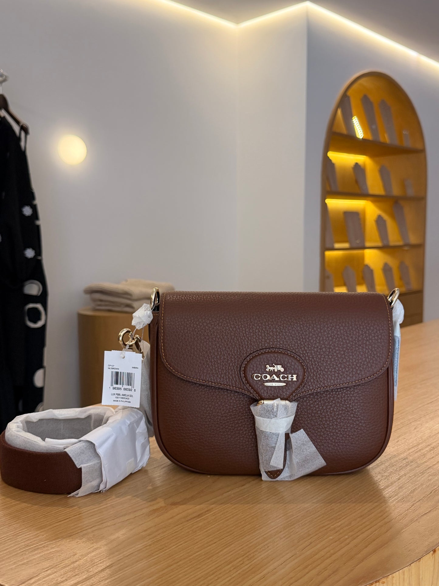 Coach Amelia Saddle Marrom