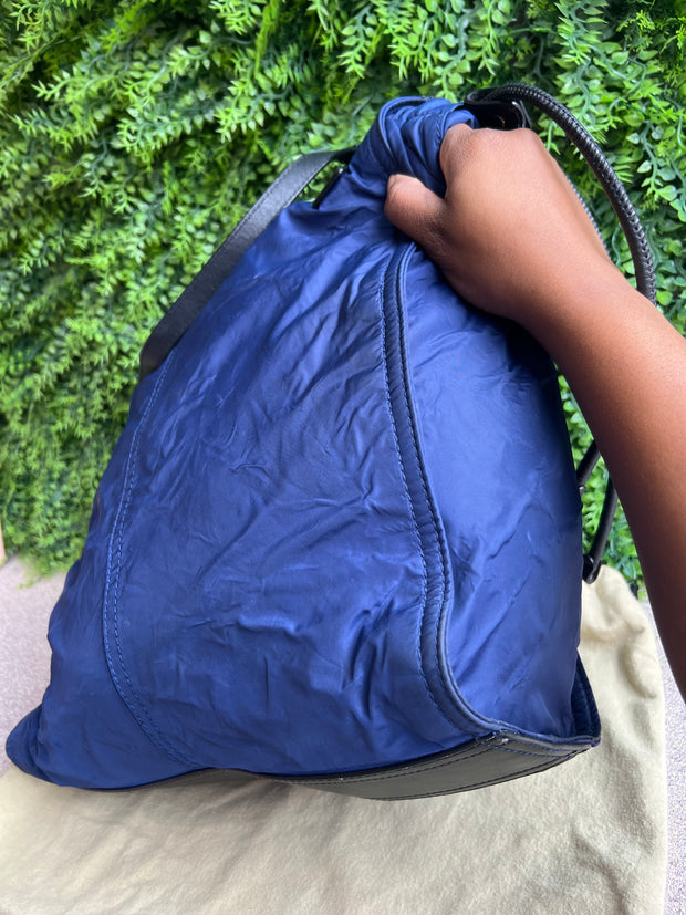 Burberry Buckleigh de Nylon Azul Marinho