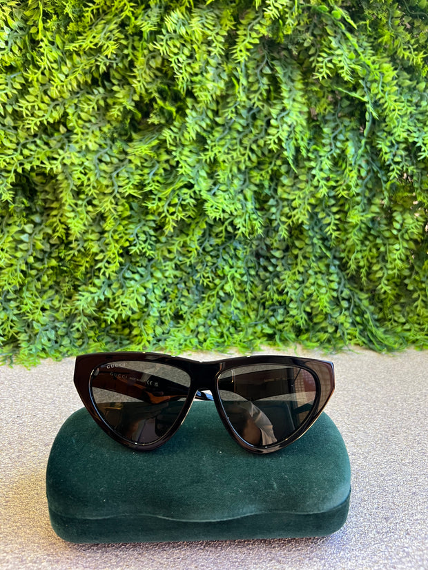 Óculos Gucci Cat Eye Marmont Preto