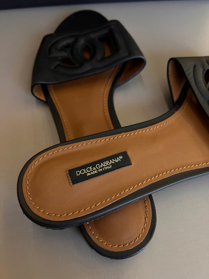 Flat Dolce & Gabbana Logo Preta
