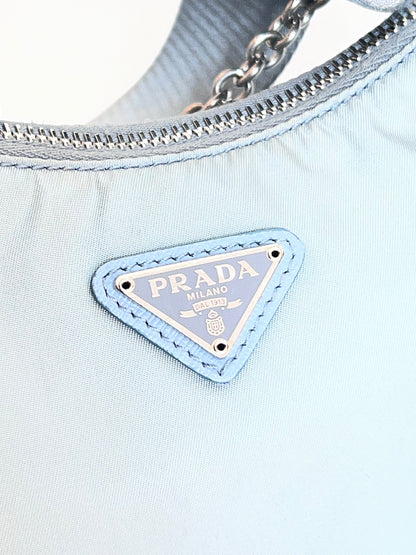 Prada Re-edition Azul