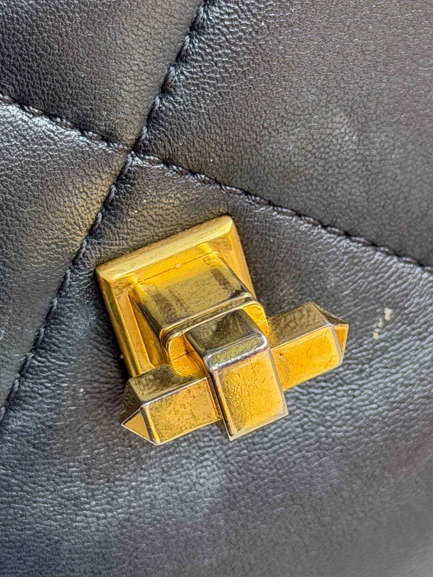 Valentino Rockstud Chain Preta