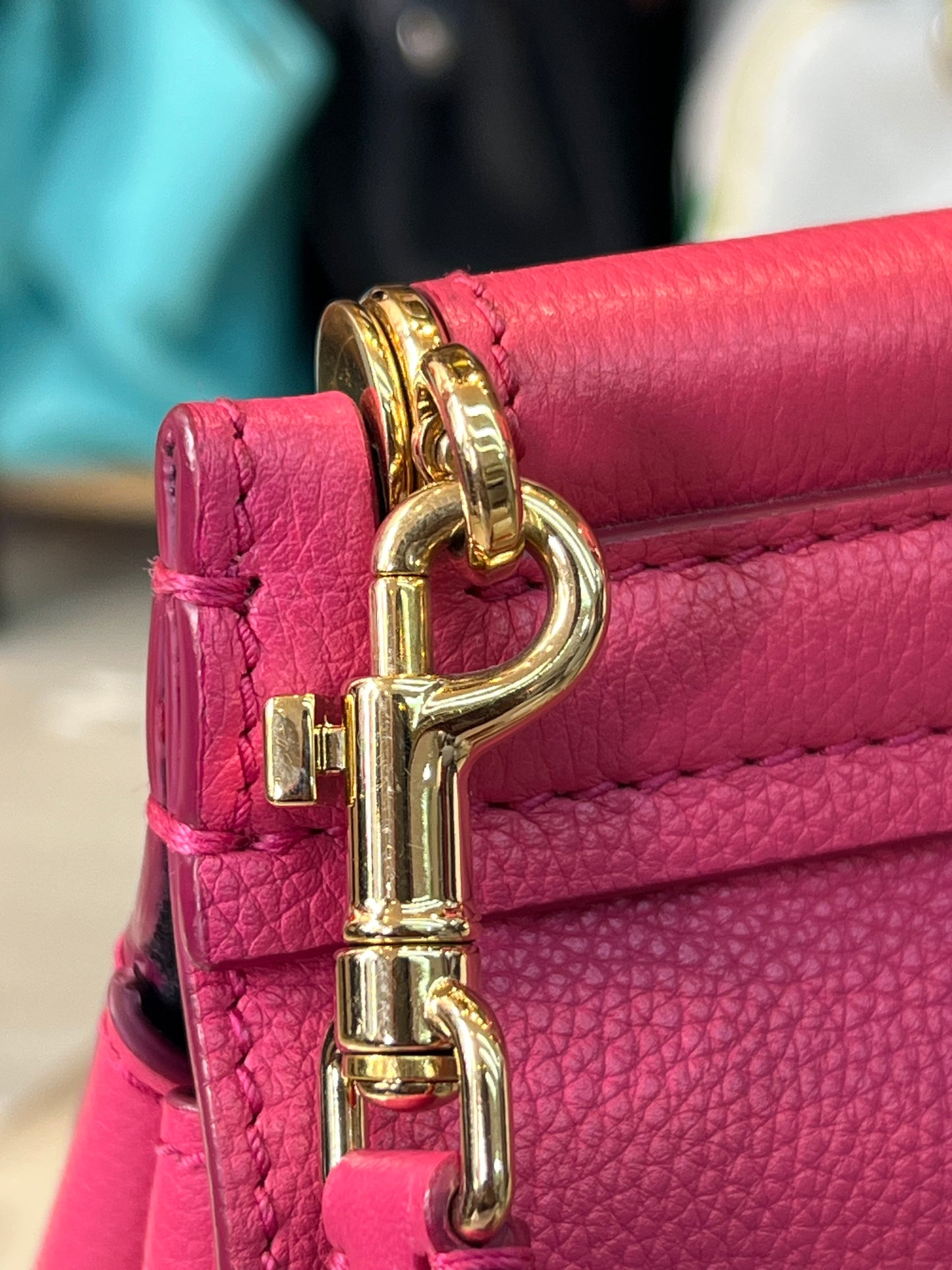 Dolce & Gabbana Sicily Pink Média