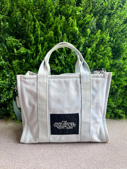 Marc Jacobs The tote bag