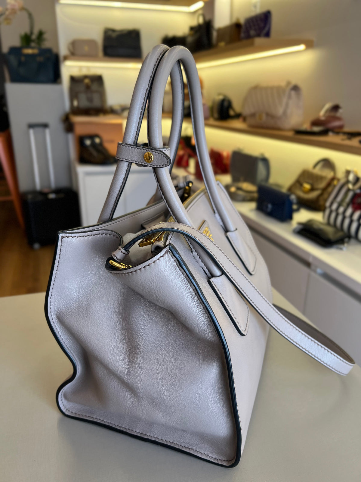 Prada Twin Pocket Cinza