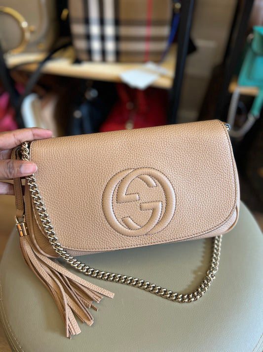 Gucci Soho Chain Nude