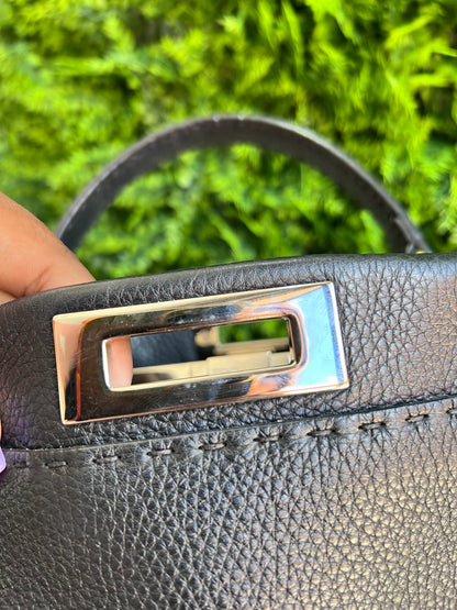 Fendi Peekaboo Preta