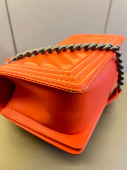 Chanel Boy Medium Laranja