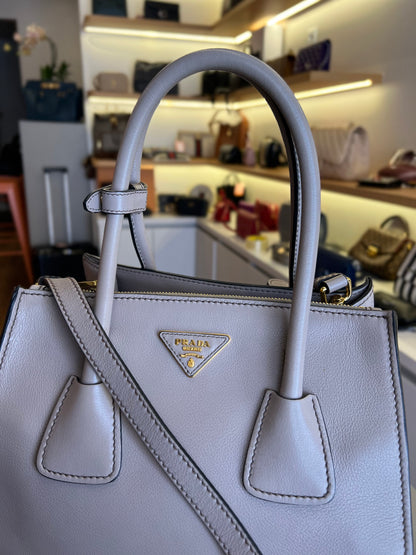 Prada Twin Pocket Cinza